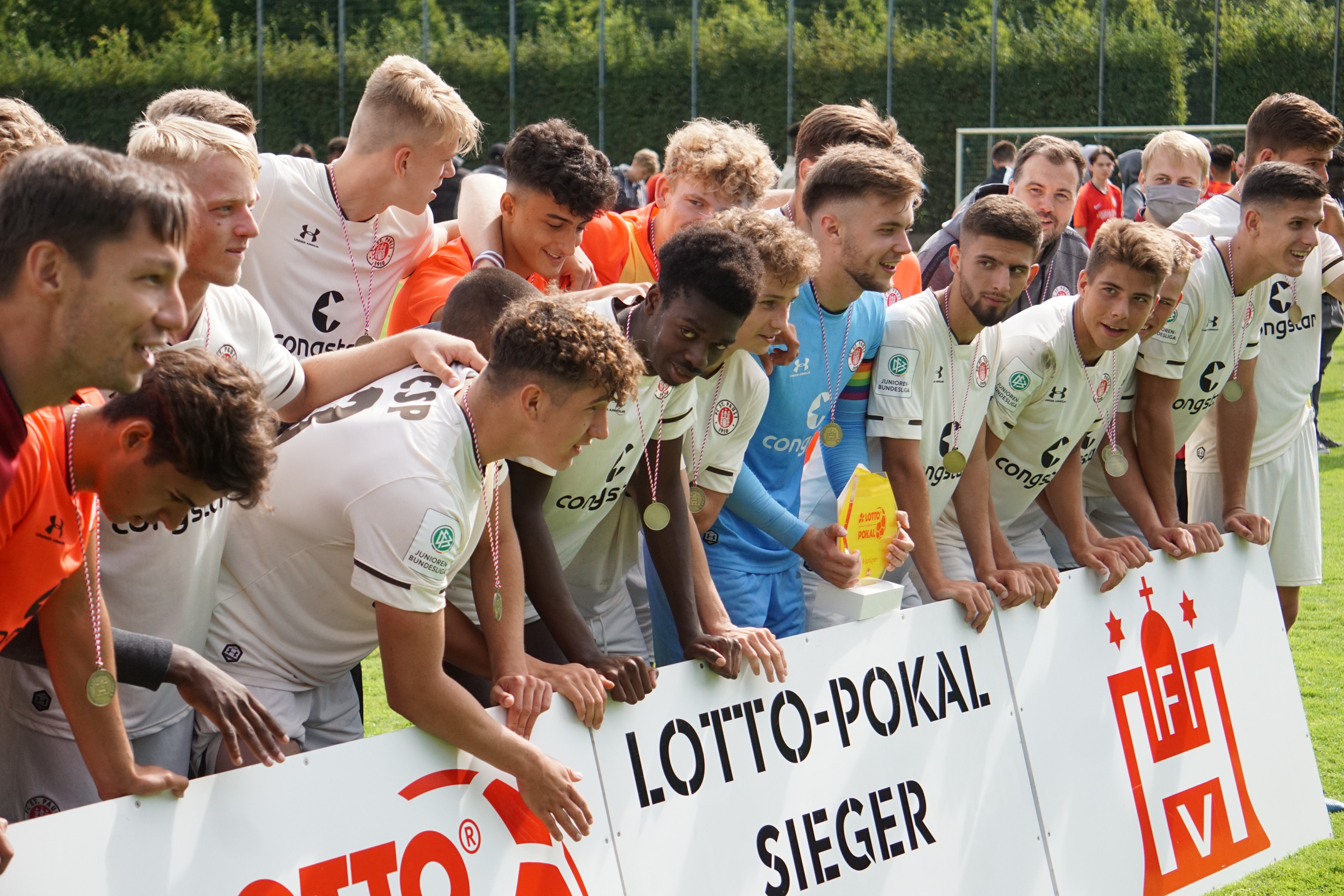 Nach dem Pokalsieg gehts weiter: Die U19 startet gegen Union Berlin in die A-Junioren Bundesliga.